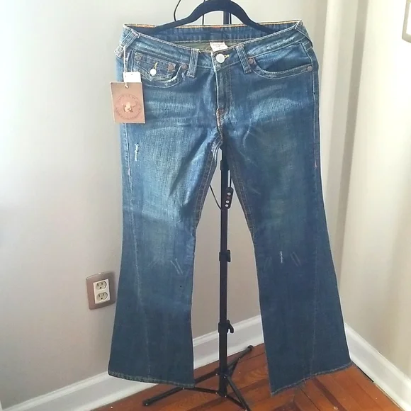 True Religion Women's Bootcut Denim Jeans Size 32 - Picture 1 of 4